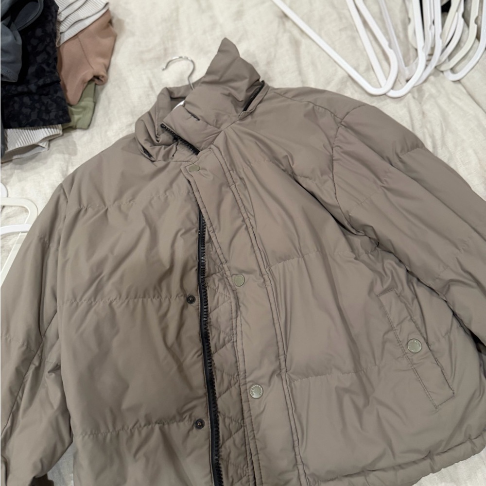 The Super Puff Puffer Jacket in Taupe